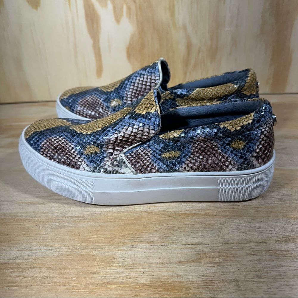 Steve Madden Gills Animal Skin Platform Sneakers Women’s Size 6